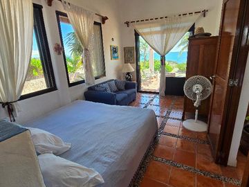 CASA FRENTE AL MAR EN COSTA MUJERES EN CANCUN COLDWELL BANKER