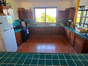 CASA FRENTE AL MAR EN COSTA MUJERES EN CANCUN COLDWELL BANKER