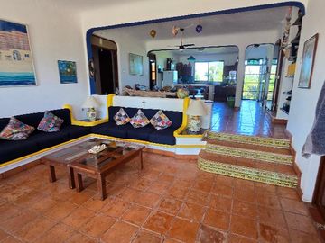 CASA FRENTE AL MAR EN COSTA MUJERES EN CANCUN COLDWELL BANKER