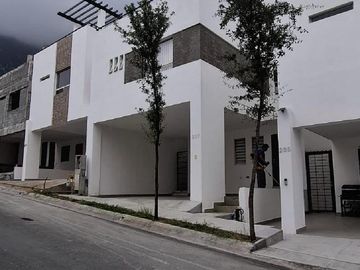 CASAS EN VENTA EN ESCOBEDO NUEVO LEON
