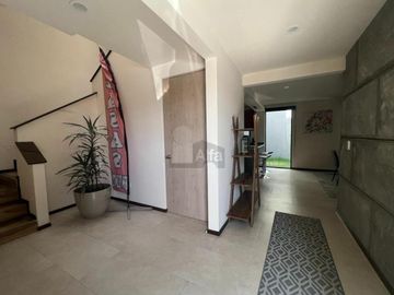 Casa en preventa en desarrollo de 9 casas ubicado en San Mateo Atenco.