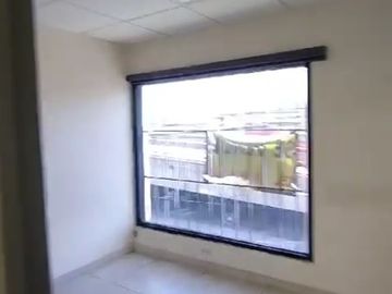 VENTA DE OFICINA EN LA COL.VALLE DEL NOGALAR EN VENTA EN SAN NICOLAS DE LOS G.