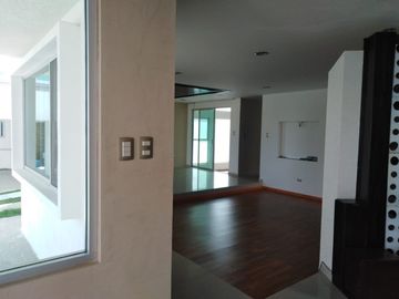 CASA VENTA ATLIXCO, FRACC CORTIJO LOS SOLES!!
