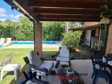 Casa venta Campos de Echeverria 7 ambientes