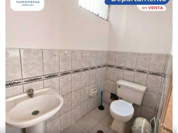 VENTA DEPARTAMENTO 2DO PISO URB SANTA PATRICIA LA MOLINA