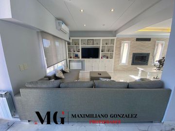 Casa en venta, 9 ambientes. Terralagos, Canning