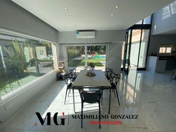 Casa en venta, 9 ambientes. Terralagos, Canning