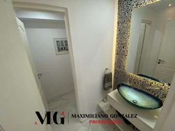 Casa en venta, 9 ambientes. Terralagos, Canning