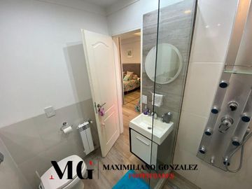Casa en venta, 9 ambientes. Terralagos, Canning