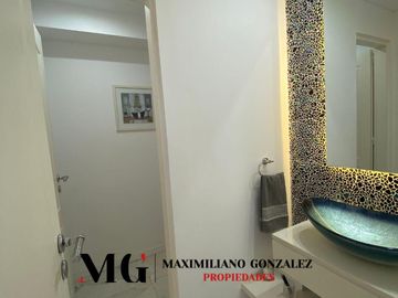 Casa en venta, 9 ambientes. Terralagos, Canning