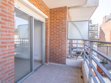 Venta Departamento Un Dormitorio Balcon A Estrenar. Martin
