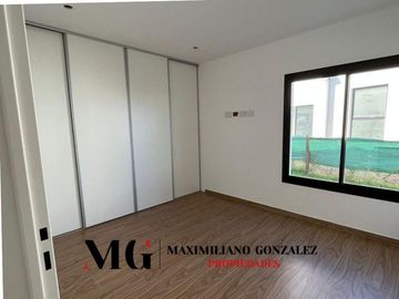 Casa en  venta, 4 ambientes - San Felipe