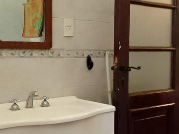 PH 2 ambientes con jardín en Barrio Cerrado 