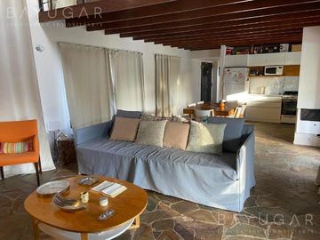 RETASADA - Venta Casa - Chacras del Molino / Exaltación de la Cruz