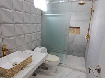 CASA EN VENTA EL BARRIAL