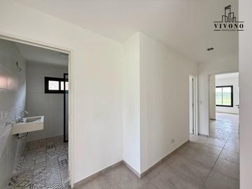 Venta casa a estrenar San Sebastián Area 13 con 3 dormitorios