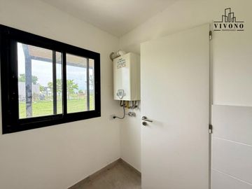 Venta casa a estrenar San Sebastián Area 13 con 3 dormitorios