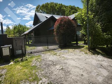 VENTA CASA 3 DORMITORIOS - VEGA SAN MARTIN - SAN MARTIN DE LOS ANDES
