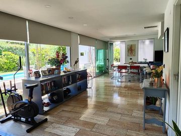 Casa en Venta - Barrio cerrado Funes Hills Cadaques