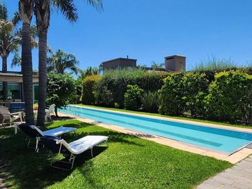 Casa en Venta - Barrio cerrado Funes Hills Cadaques