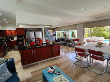 Casa en Venta - Barrio cerrado Funes Hills Cadaques