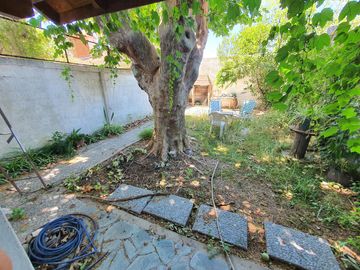 Casa en  Acevedo al 500 Lomas de Zamora
