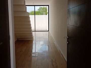 Townhouse en venta zona norte de Mérida de 3 habitaciones