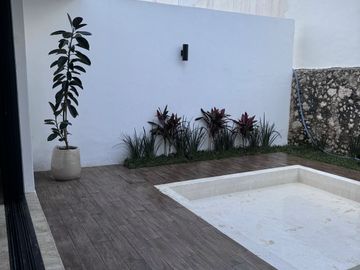 Casa en venta 3 habitaciones en Temozón Norte, Mérida