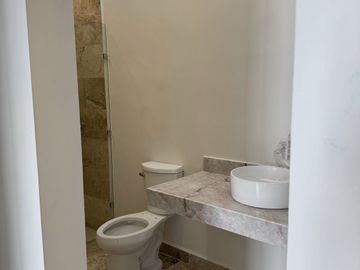 Casa en venta 3 habitaciones en Temozón Norte, Mérida