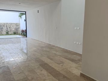 Casa en venta 3 habitaciones en Temozón Norte, Mérida