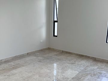 Casa en venta 3 habitaciones en Temozón Norte, Mérida