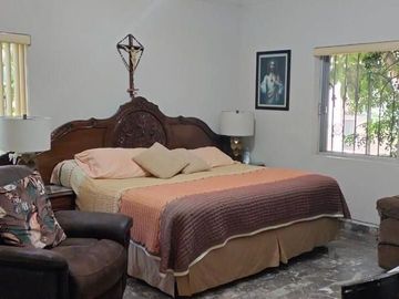 CASA EN VENTA CONTRY LA SILLA