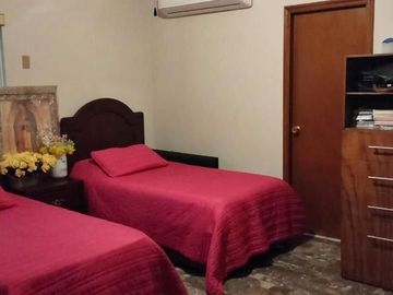 CASA EN VENTA CONTRY LA SILLA