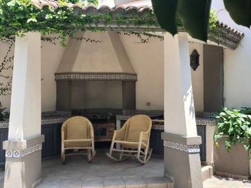 CASA EN VENTA CONTRY LA SILLA