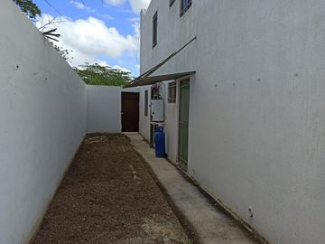 Casa en venta en avenida ideal para negocio en Las Americas, Merida Yucatan