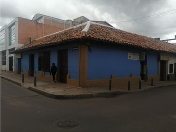 CASA ESQUINERA, CENTRO HISTÓRICO DE ZIPAQUIR