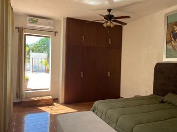 La Casa  del Árbol Club de Golf La Ceiba Recién Remodelada .