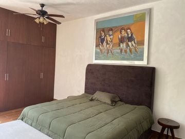 La Casa  del Árbol Club de Golf La Ceiba Recién Remodelada .