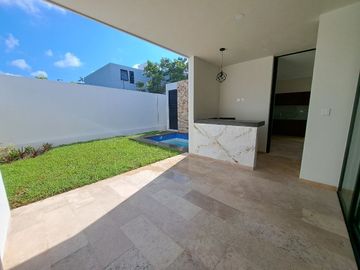 Casa en venta en Privada Varena Living, Santa Gertrudis Copo, Mérida