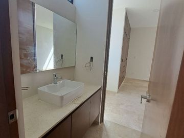 Casa en venta en Privada Varena Living, Santa Gertrudis Copo, Mérida