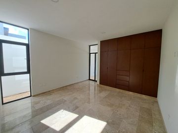 Casa en venta en Privada Varena Living, Santa Gertrudis Copo, Mérida