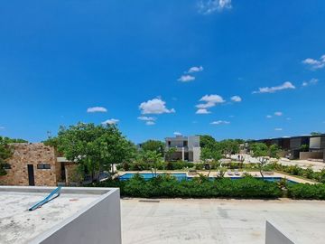Casa en venta en Privada Varena Living, Santa Gertrudis Copo, Mérida