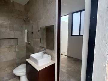 Casa en venta en Privada Varena Living, Santa Gertrudis Copo, Mérida