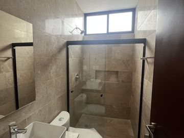 Casa en venta en Privada Varena Living, Santa Gertrudis Copo, Mérida