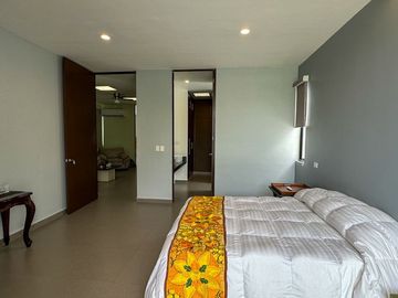 Casa Vanguardia en Venta | 2 Plantas | San José Tulipanes | Mérida Yucatán.