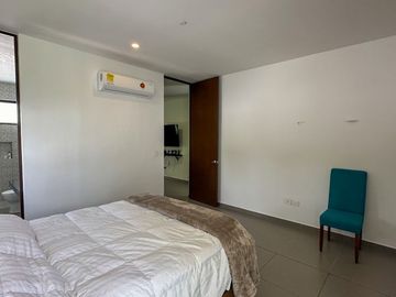 Casa Vanguardia en Venta | 2 Plantas | San José Tulipanes | Mérida Yucatán.
