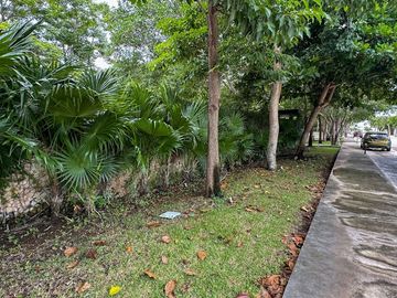 Casa Vanguardia en Venta | 2 Plantas | San José Tulipanes | Mérida Yucatán.