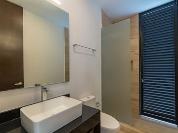 Casa en Venta con sistema inteligente en privada Tamara en Mérida Yucatán.