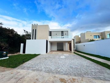 Casa en Venta en Residencial Nortemerida en Mérida Yucatán.