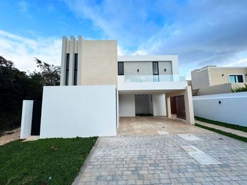 Casa en Venta en Residencial Nortemerida en Mérida Yucatán.